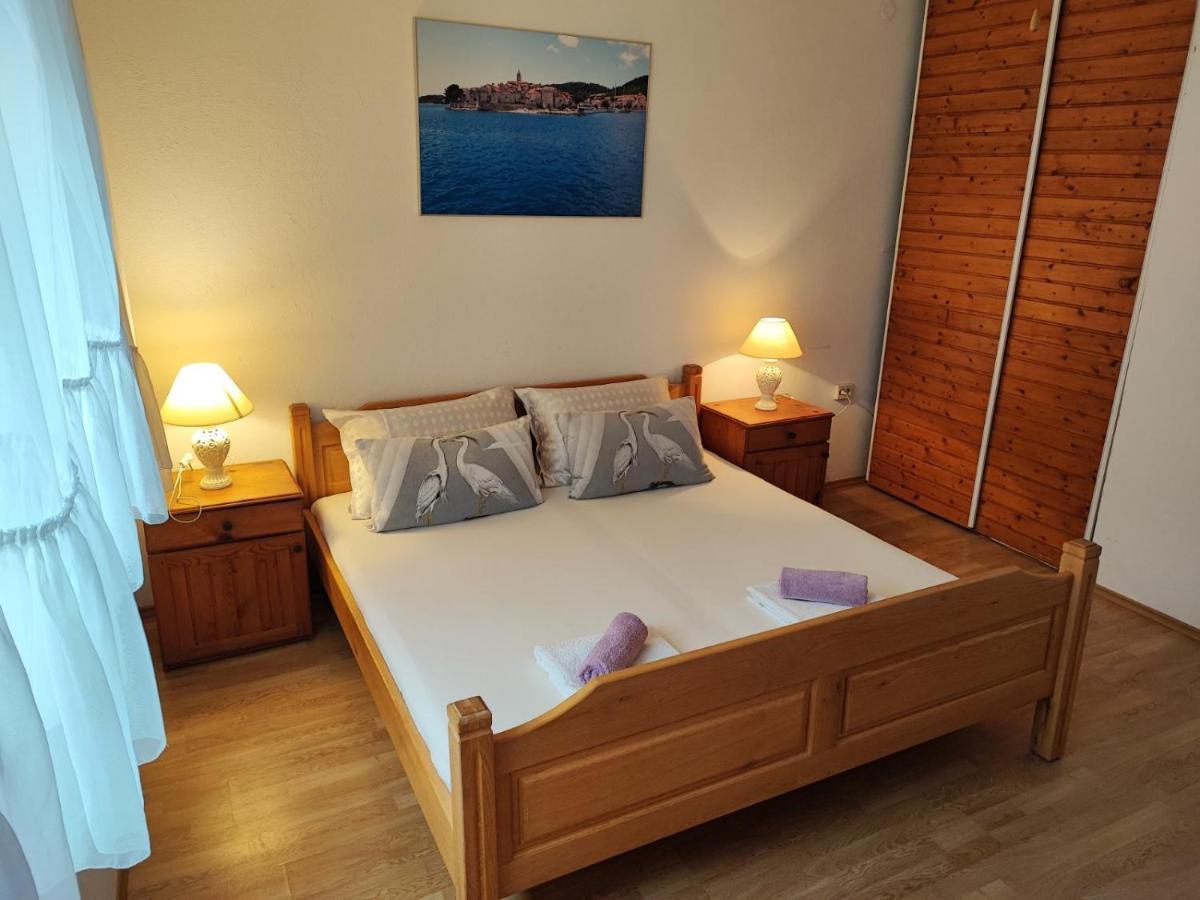 Apartments Dodik Orebić Екстериор снимка