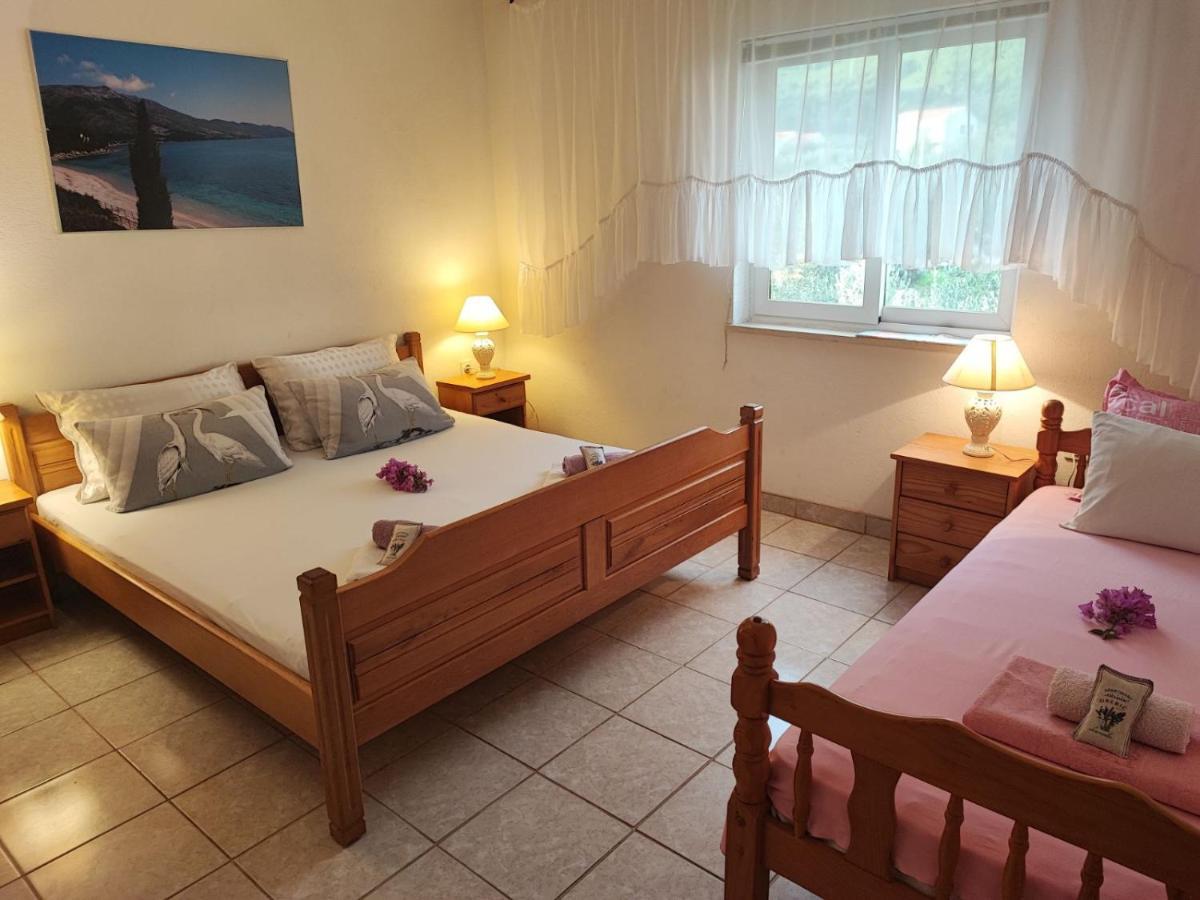 Apartments Dodik Orebić Екстериор снимка