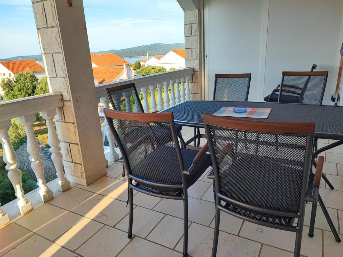 Apartments Dodik Orebić Екстериор снимка